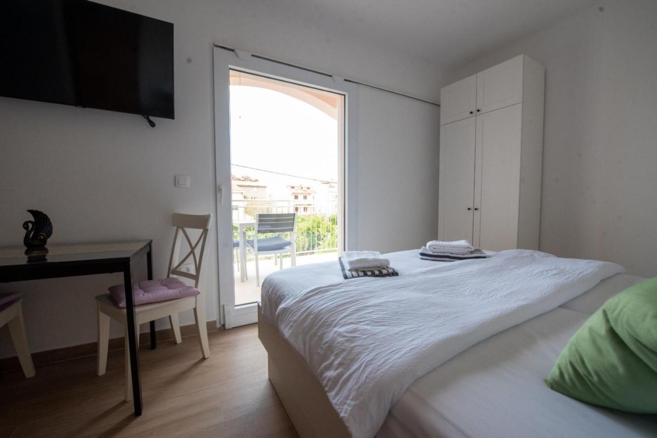 Charming Apartments Duce Omis Luaran gambar