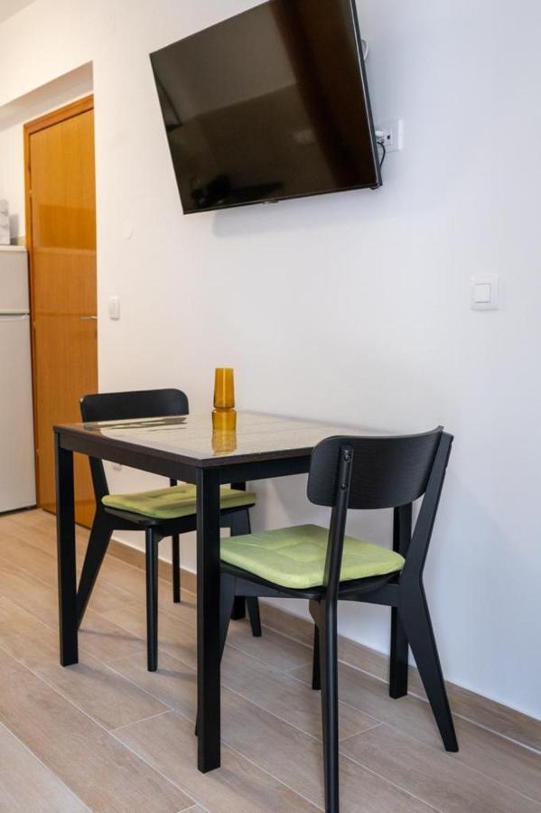 Charming Apartments Duce Omis Luaran gambar
